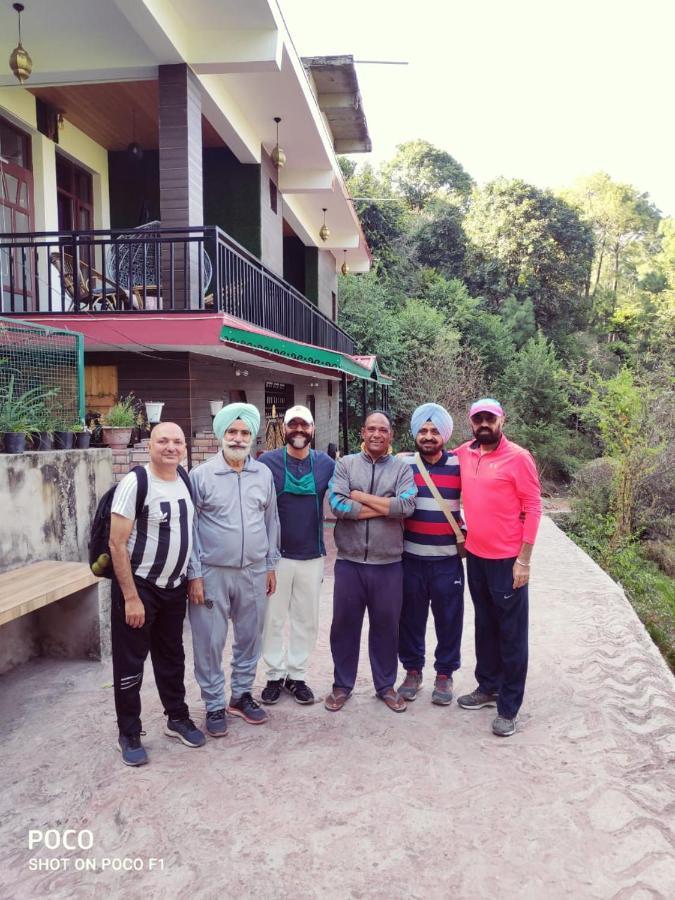 Bed and Breakfast The Asgard Kasauli Exterior foto