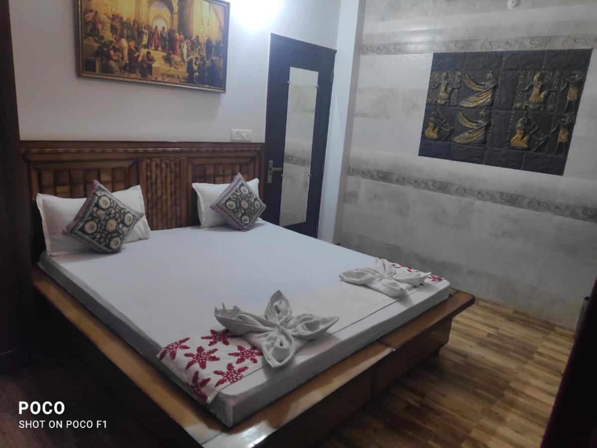 Bed and Breakfast The Asgard Kasauli Exterior foto