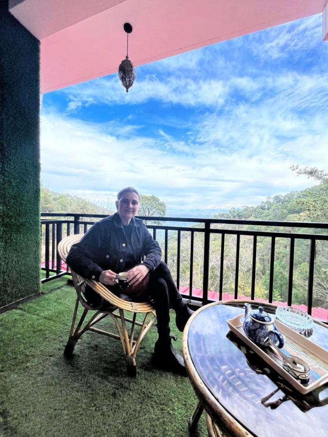Bed and Breakfast The Asgard Kasauli Exterior foto